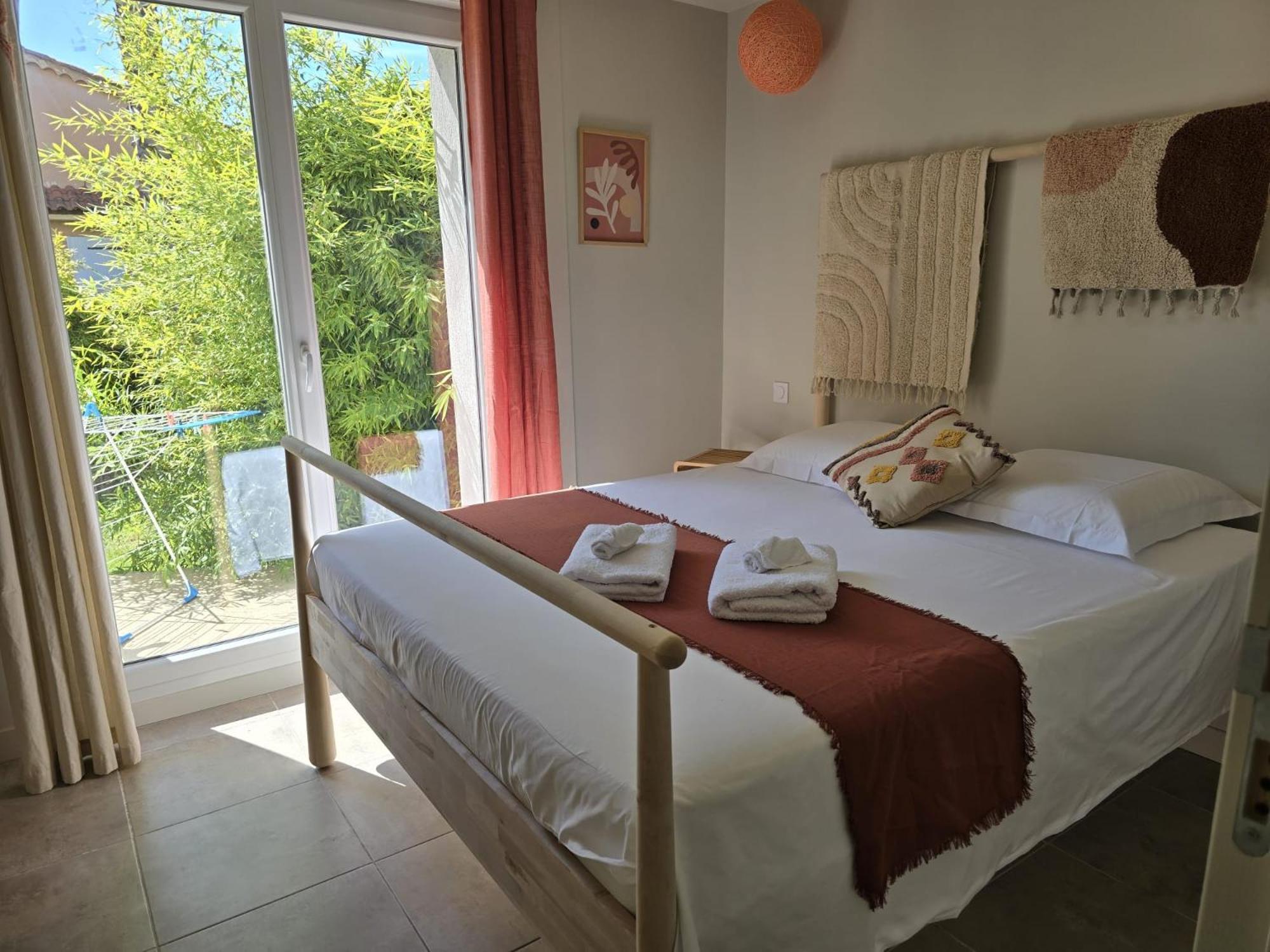 Bas De Villa - 300M Plage De La Capte - 2 Hebergements Disponibles Hyères Extérieur photo